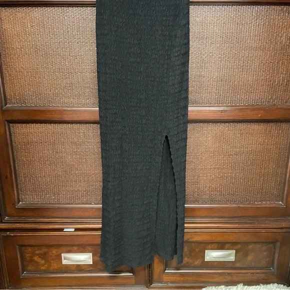 Free People Eleni Bodycon Maxi Dress Size M Black Smocked Side Slit - Picture 13 of 14